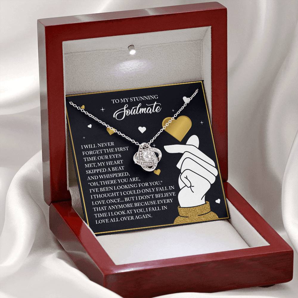 Soulmate - Look At You - Love Knot Necklace