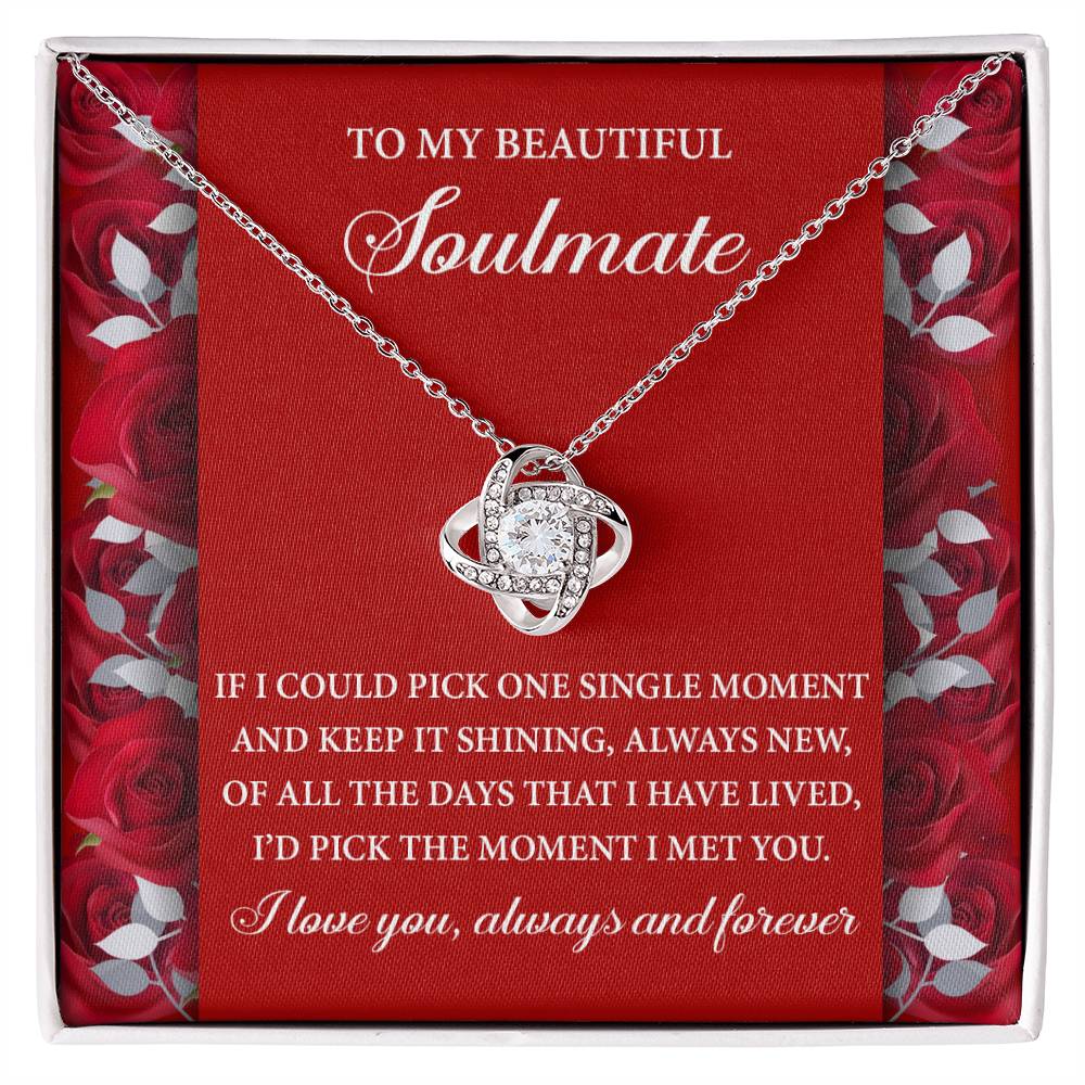 Soulmate - Keep It Shining - Love Knot Necklace