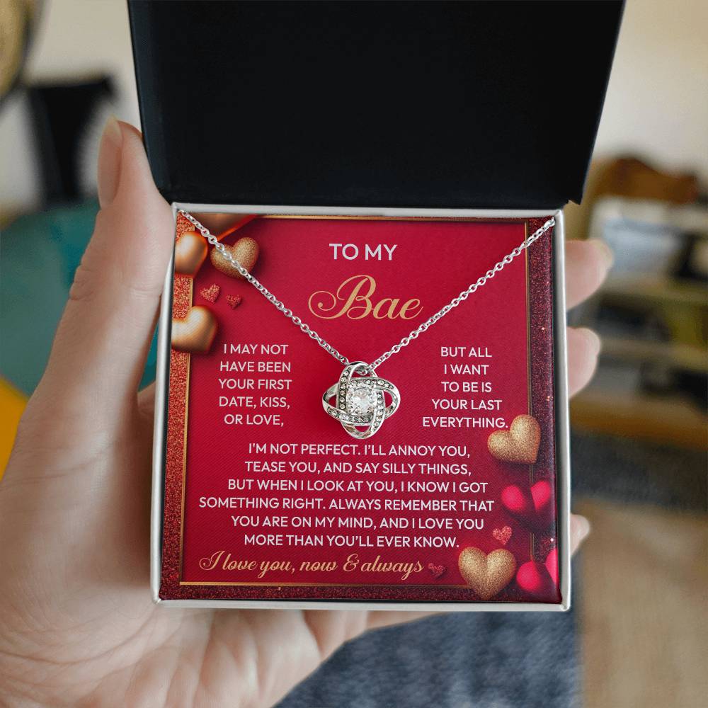 Soulmate - On My Mind - Love Knot Necklace