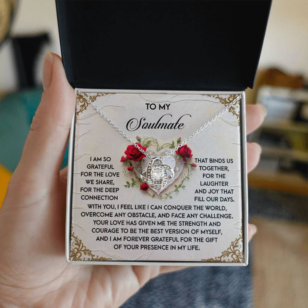 Soulmate - Our Days - Love Knot Necklace