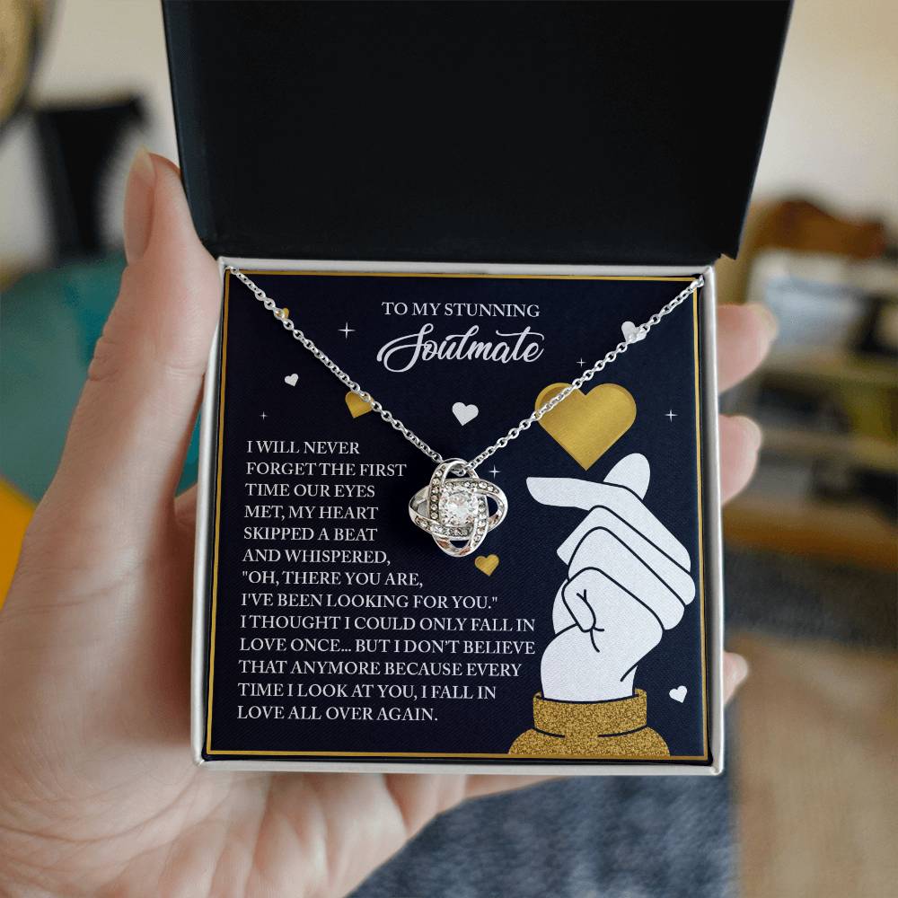 Soulmate - Look At You - Love Knot Necklace